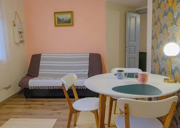 Dream Hill Nest-boho Vintage Hideaway 公寓