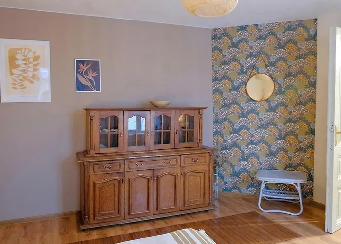 Dream Hill Nest-boho Vintage Hideaway 公寓